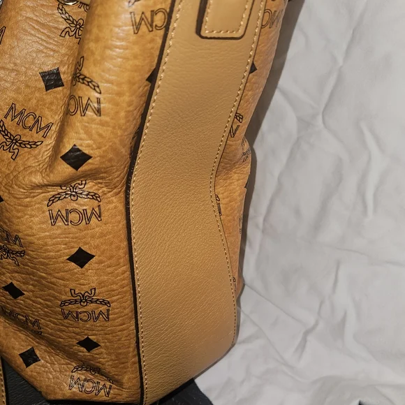 MCM Cognac Visetos Shoulder Bag - Picture 5 of 8